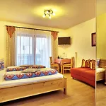 Komfort-&wellnesspension Rehwinkel Gasthof 3*